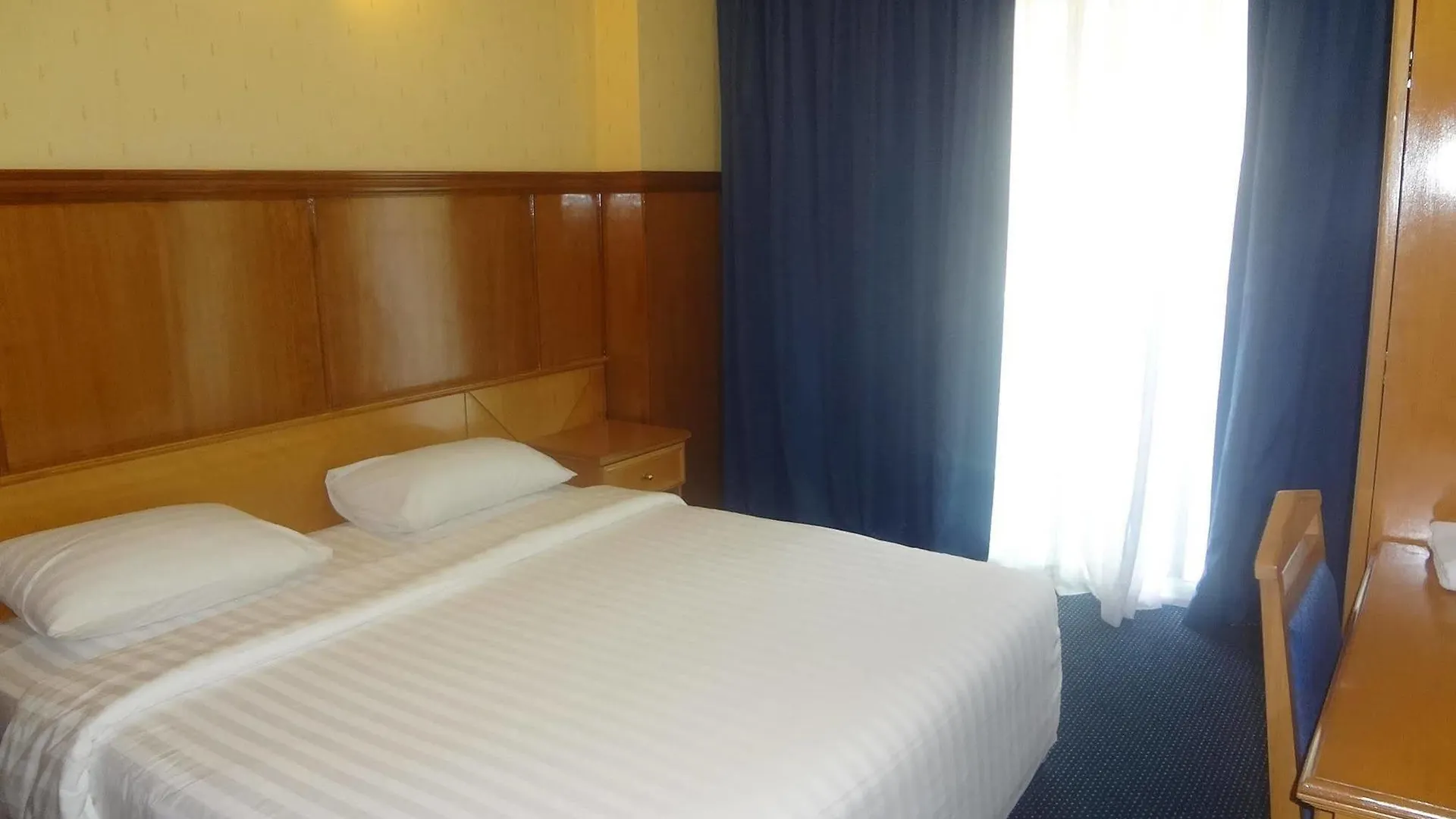 Royal Plaza Hotel Apartments Dubái 3*,